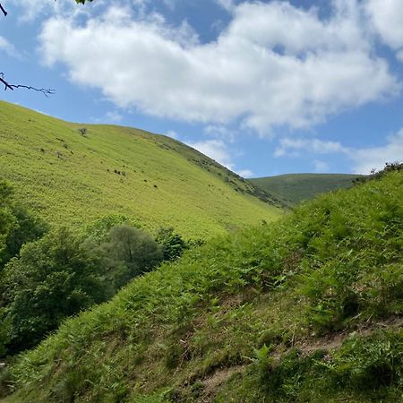Pass The Keys Quaint 1 Bedroom Cottage In Church Stretton Exterior foto